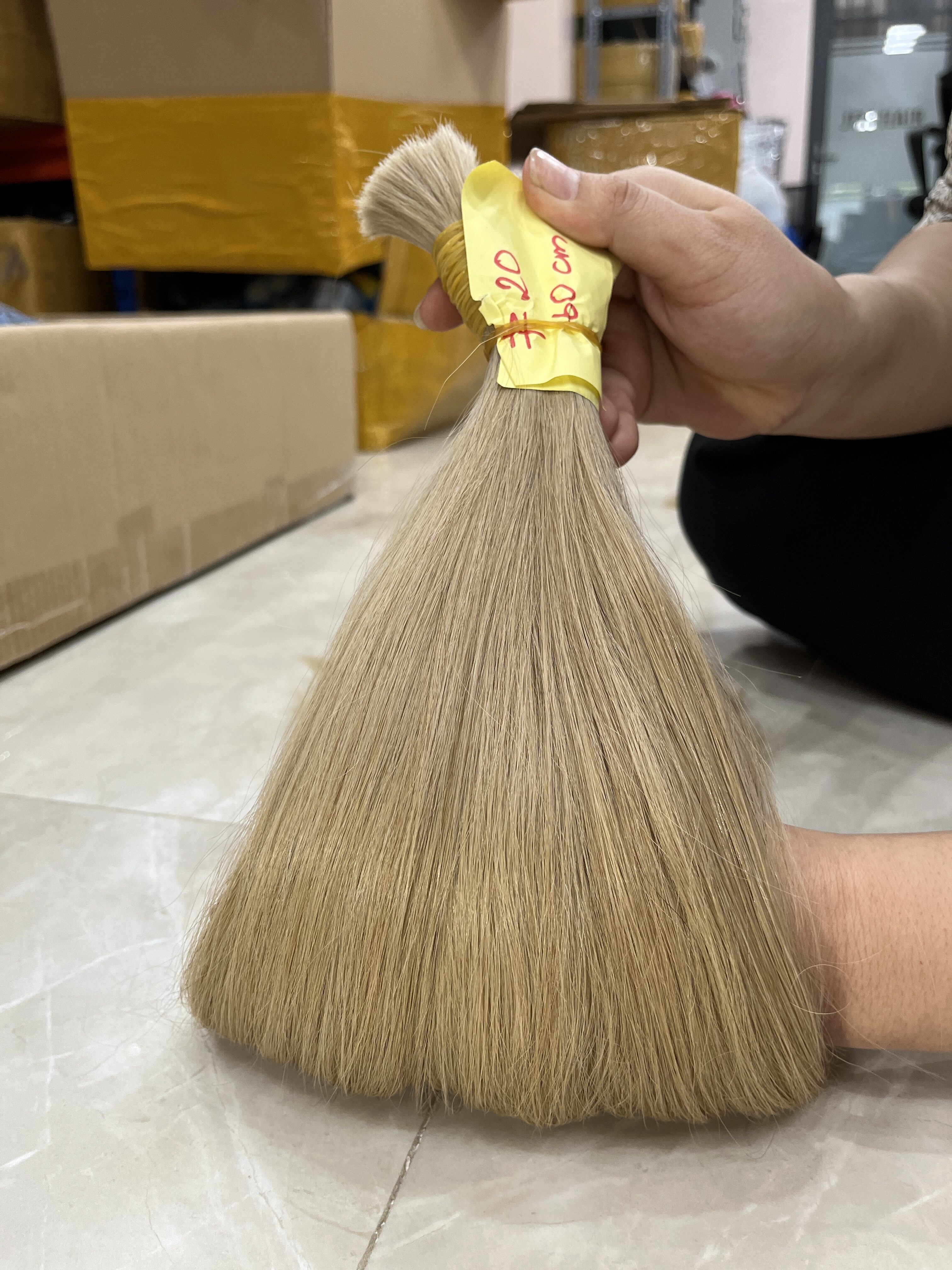 Standard #20C HUMAN HAIR VIETNAM_ COLOR BULK