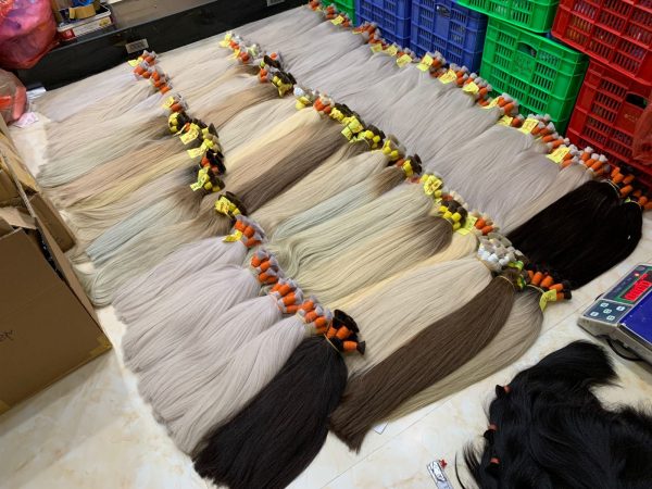 Jen Hair provides Standard #613C HUMAN HAIR VIETNAM COLOR BULK