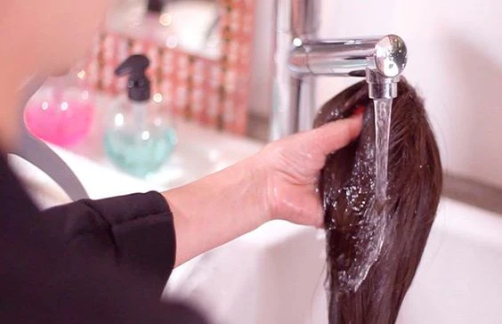 how to wash a human hair wig