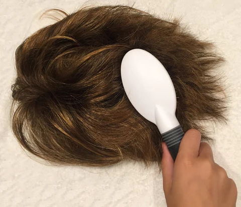 how to brush a wig