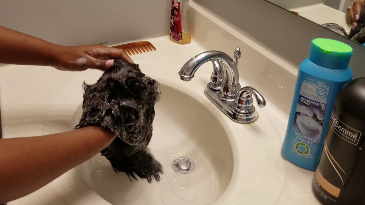 how to wash a human hair wig