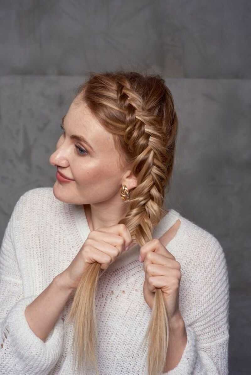 Say goodbye to mundane braids and welcome the charm of the fishbone plait (Source: The Right Hairstyle)