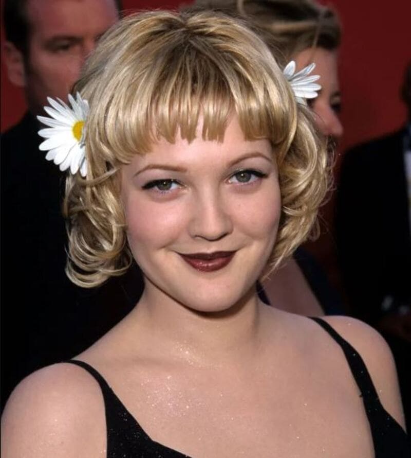 Drew Barrymore's iconic interpretation of short hair with bangs was an inspiration. (Source: PureWow)