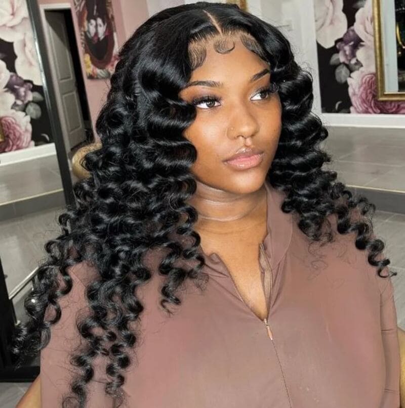 Wearing a weave is a great way to protect your hair. (Source: Hair Adviser)