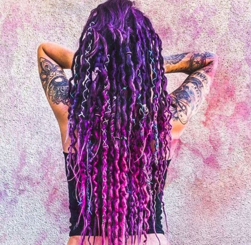 This captivating ombre colored dreads style allows you to embrace an explosion of vibrant colors. (Source: Pinterest)