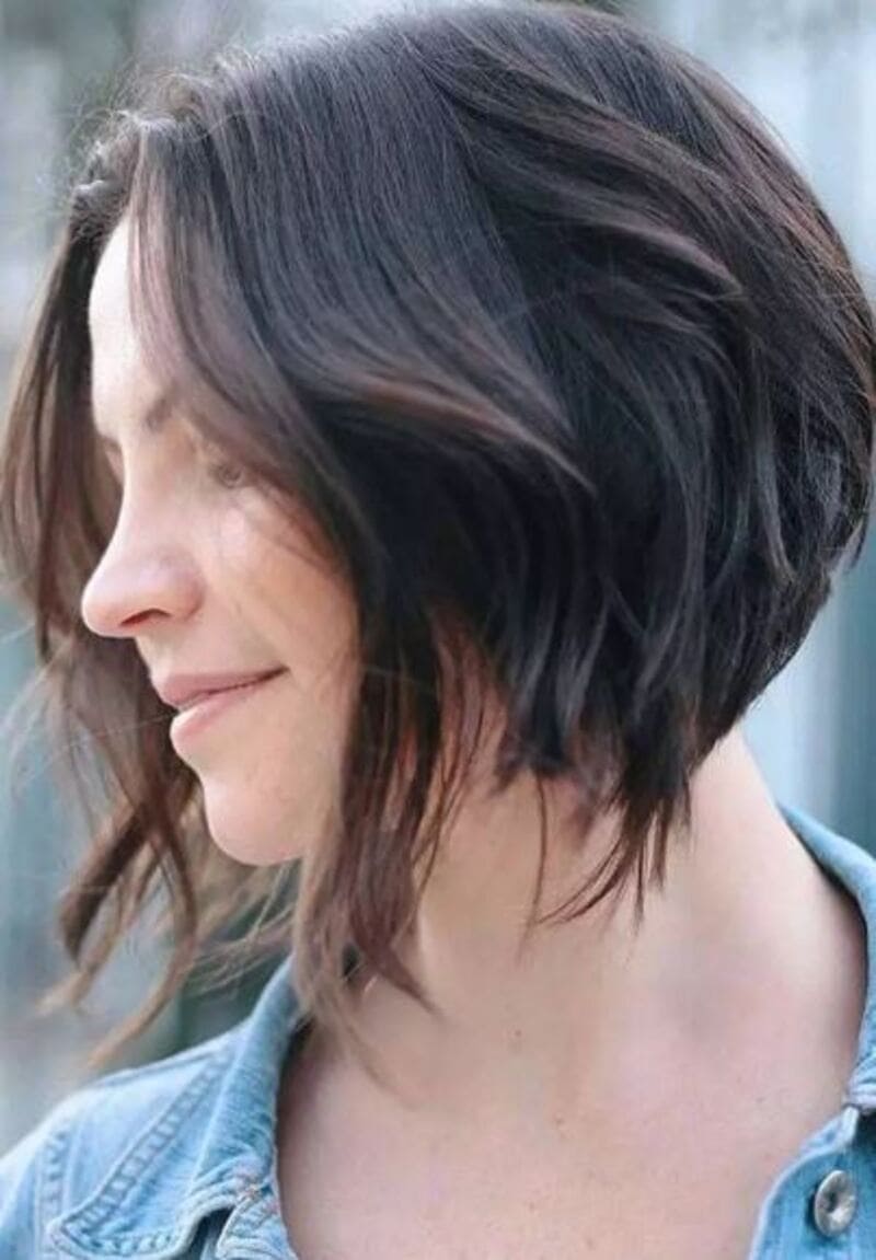 What's great about the inverted bob haircut is its flexibility in length. (Source: Glaminati)