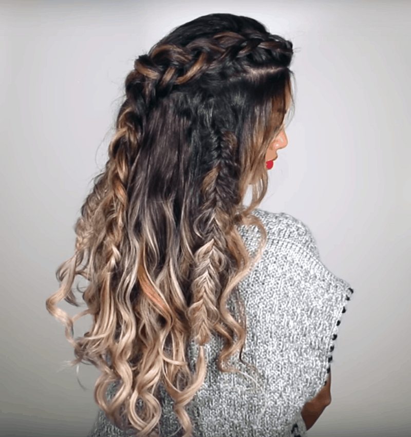 Bohemian style curls hair (Source: College Fashion)