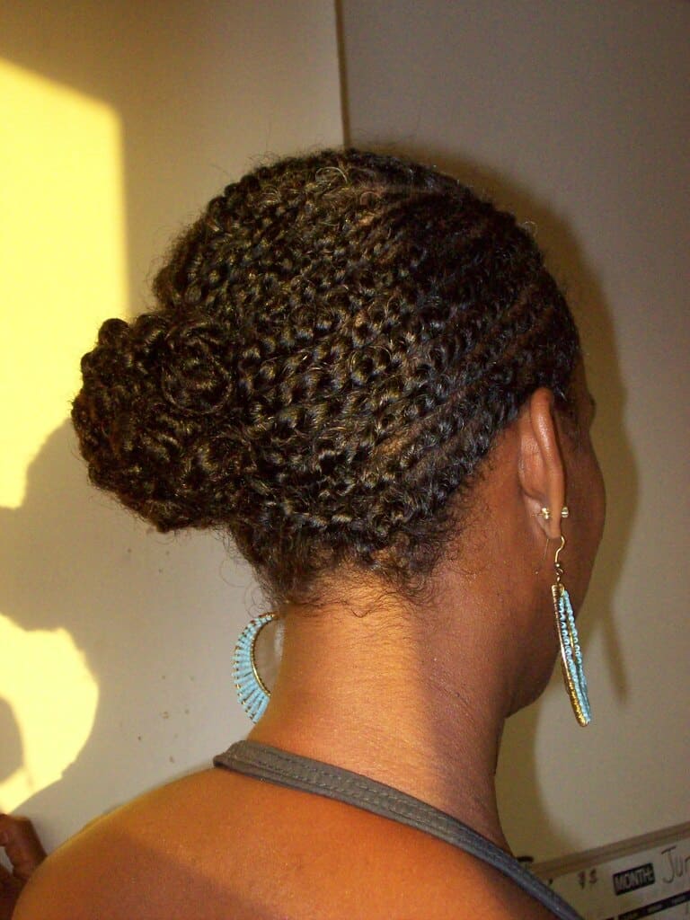 Simple flat twist styles (Source: Flickr)