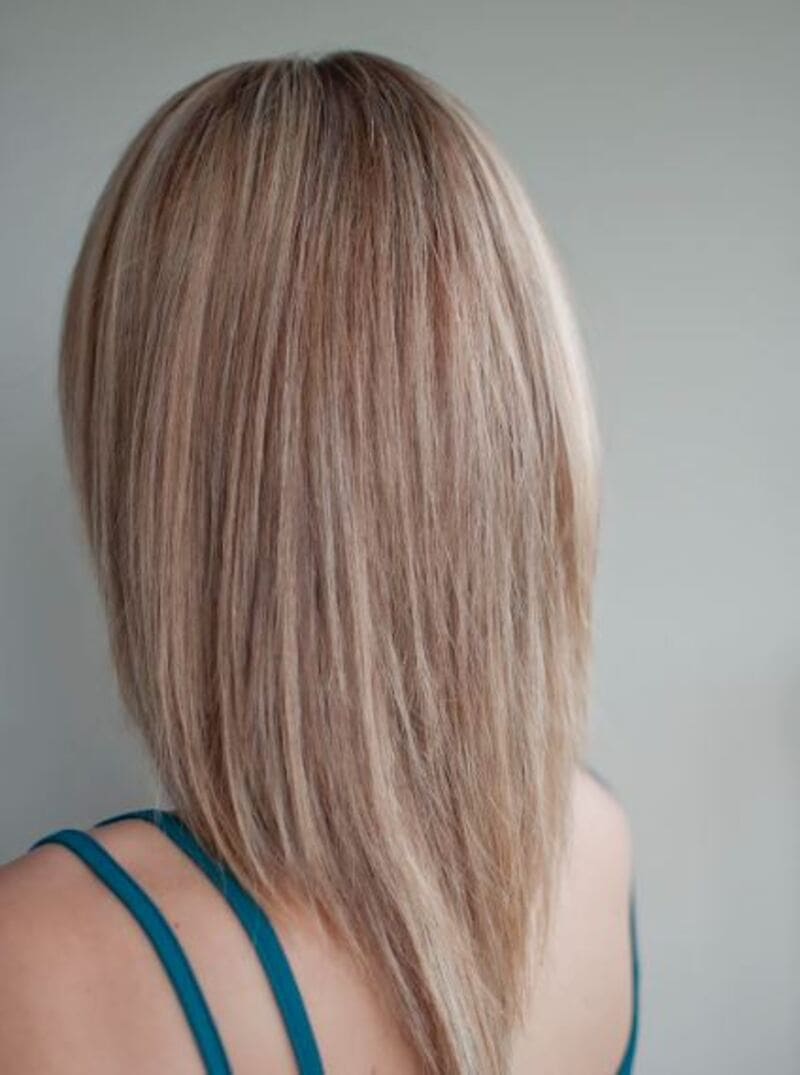 The V shape is typically visible when looking at the hair from the back. (Source: Hair Romance)