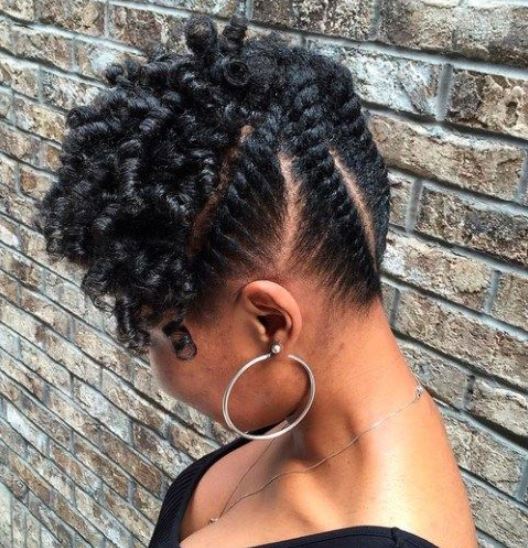 This hairdo works well with natural hair (Source: Pinterest)