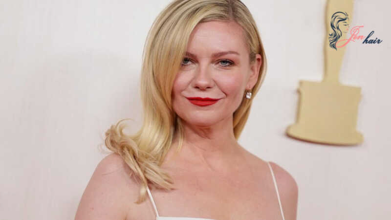 Kirsten Dunst appeared bright in the 2024 Oscars