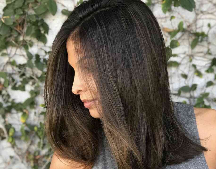 Energetic and smoothy medium straight hair