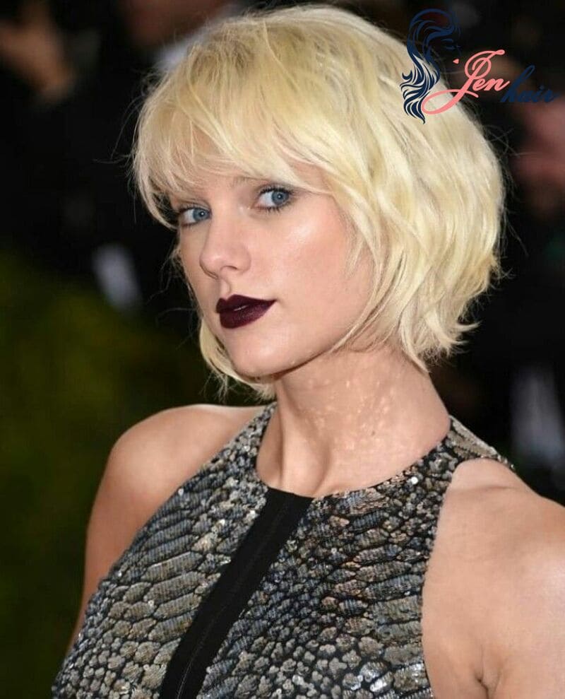 Her big transformation is here with this dramatic look! 