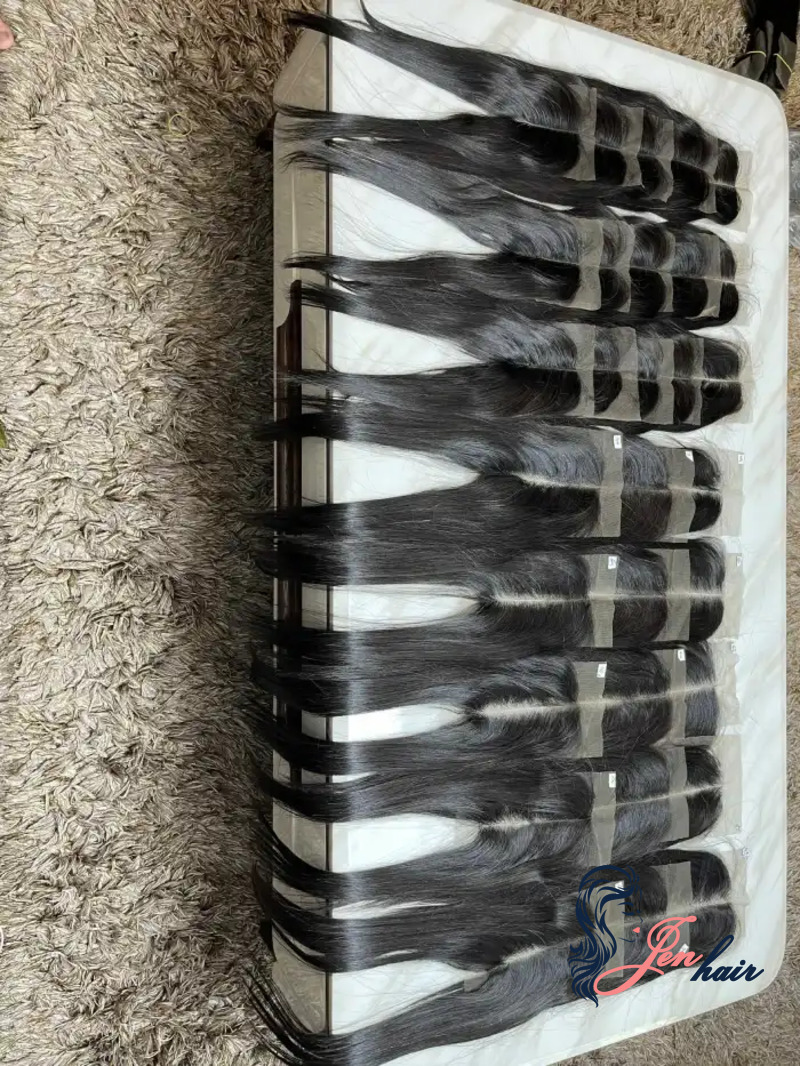 JenHair straight hair it's versatile and can be styled in various ways.