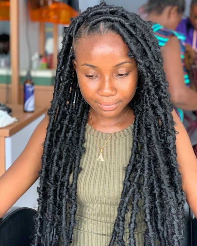  Its special features lie in the fluffy twists 