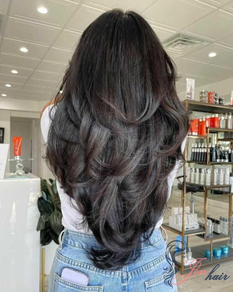 Elegant Dark Hair Ideas For Women With All Styles 9 dark hair Wonderful cutting techniques is highly recommended by experts